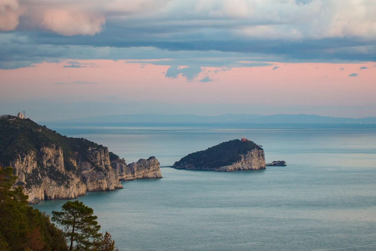 Grotta di Byron view 2