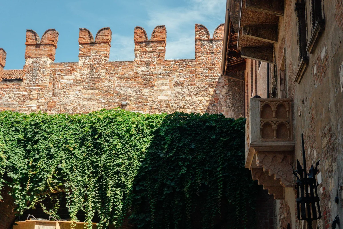 Juliet's House view 2