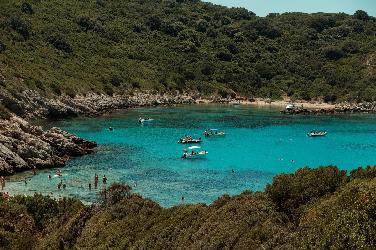 Laurito Beach view 1