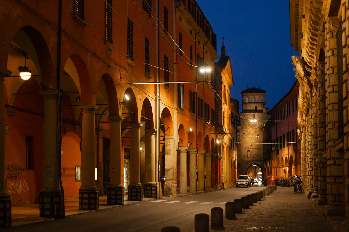 MAMbo - Museo d'Arte Moderna di Bologna feature