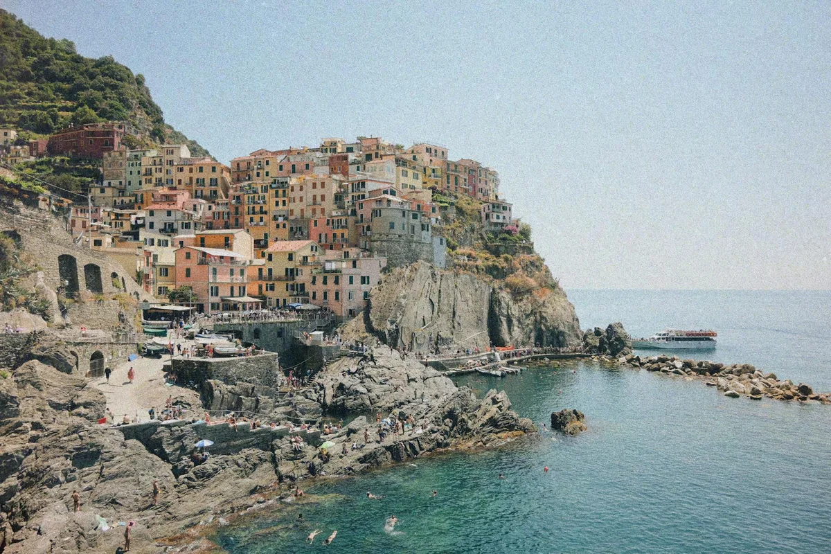 Manarola Cinque Terre feature