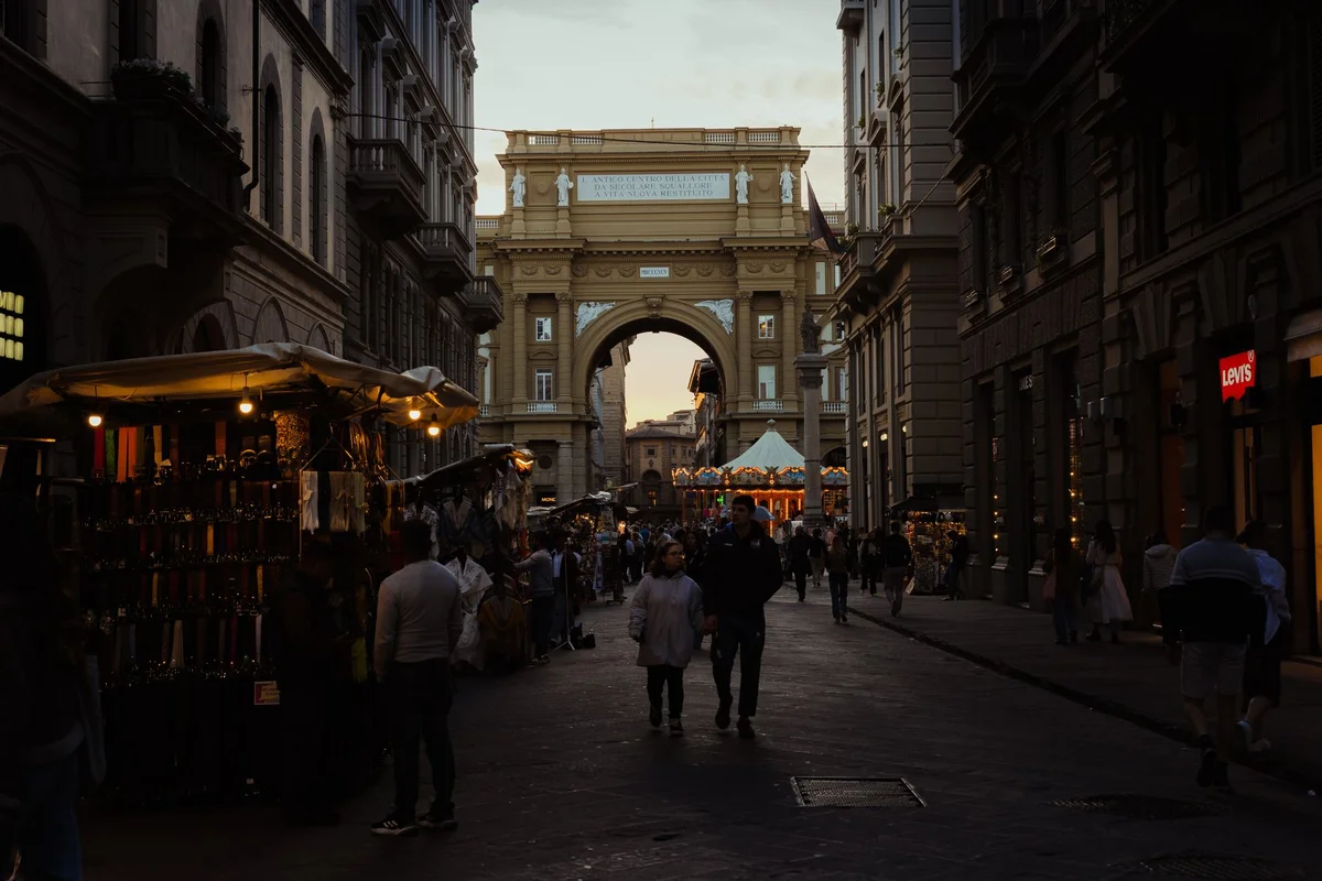 Mercato Delle Cure view 2