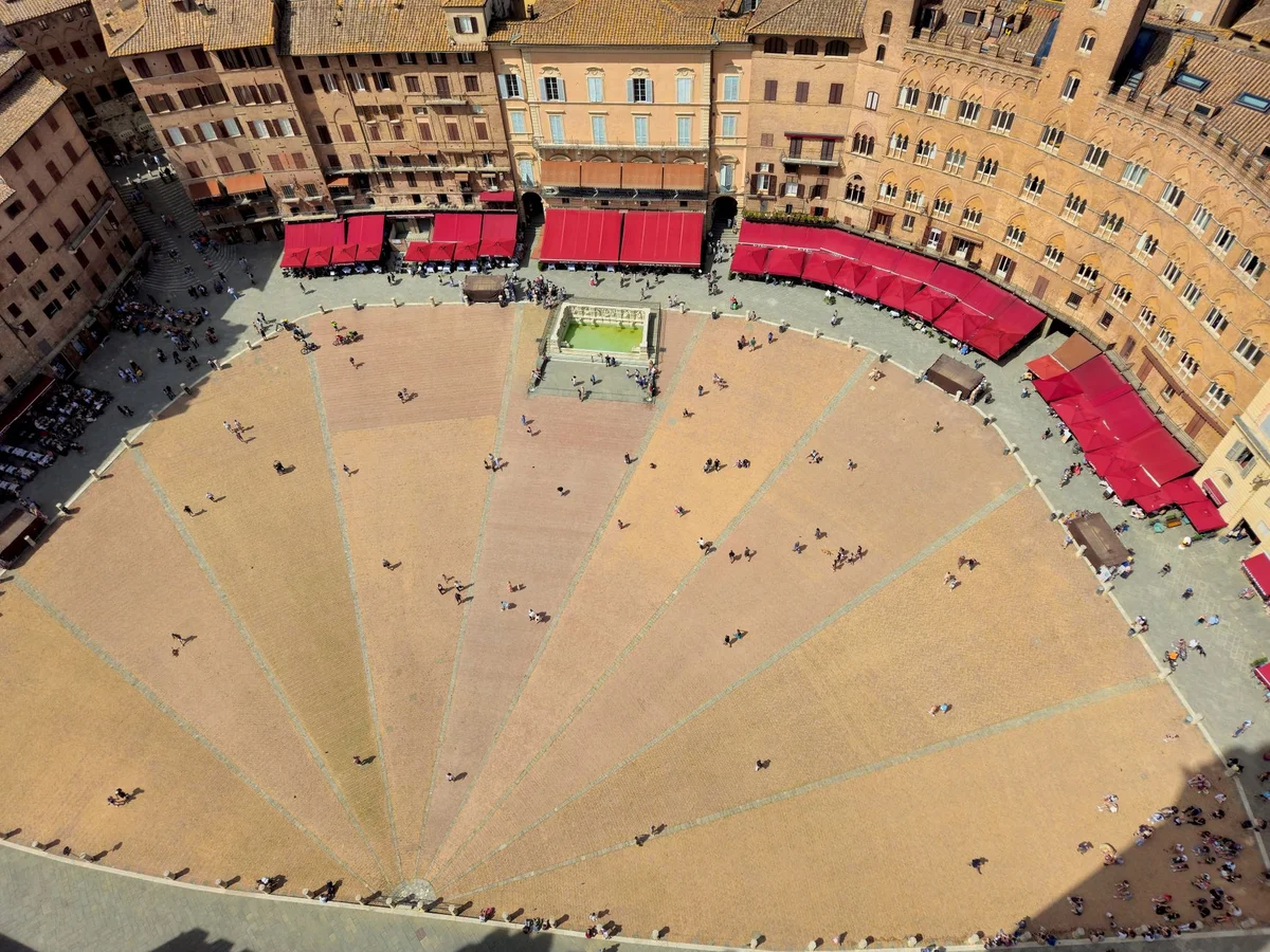 Siena Market feature