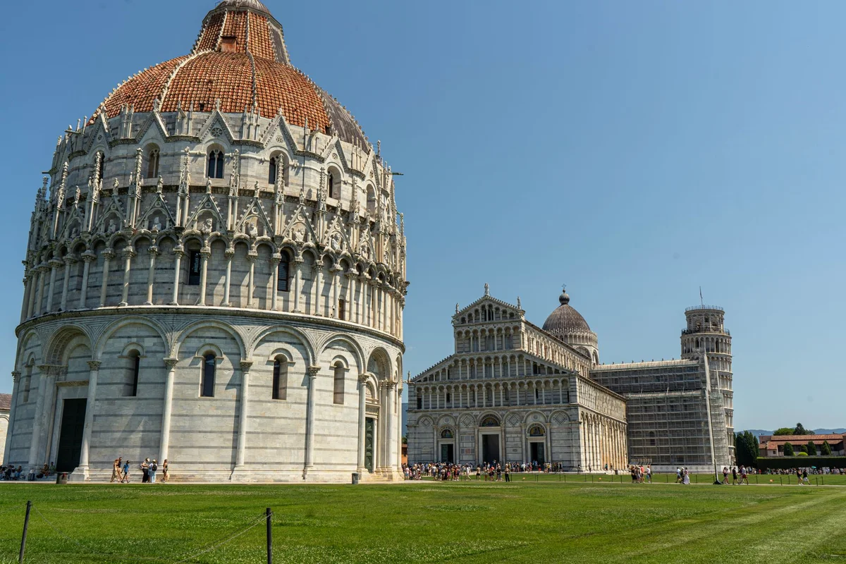 Mura di Pisa feature