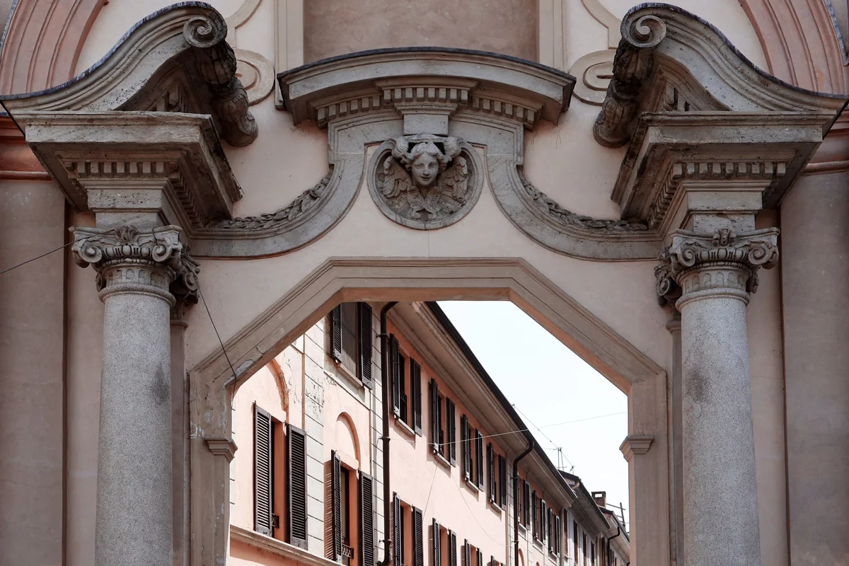 Palazzo dello Spagnolo feature