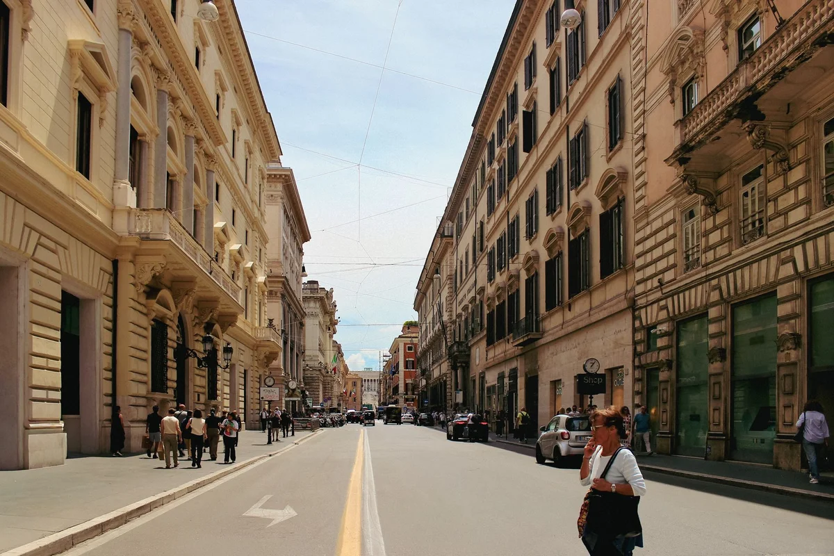 Palazzo Doria Pamphilj view 2