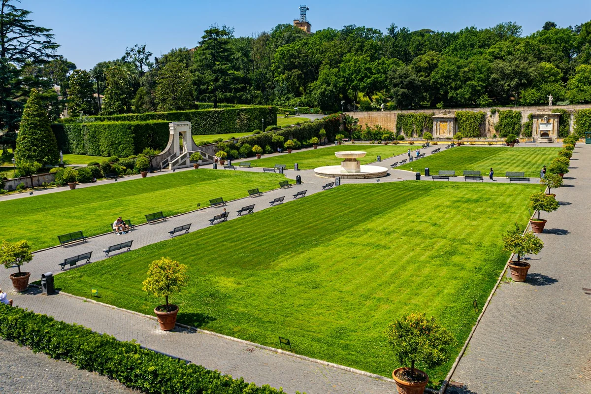 Palazzo Mezzacapo Gardens view 1