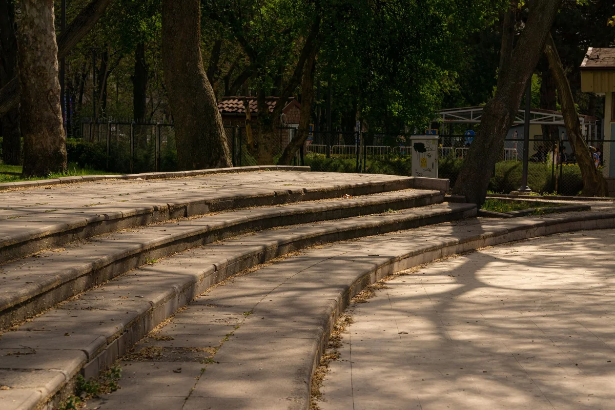 Viviani Park view 2