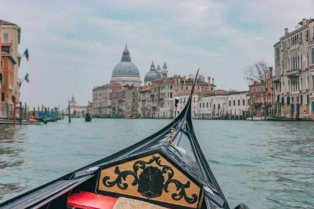 Peggy Guggenheim Collection feature