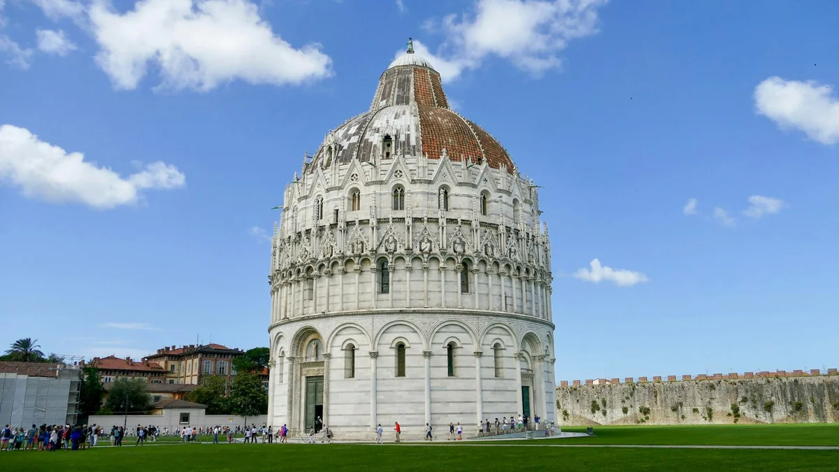 Square of Miracles view 2