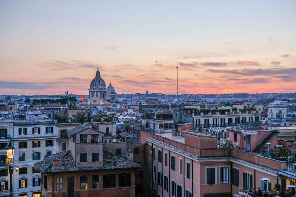 Piazza del Popolo feature
