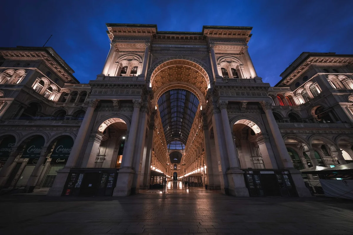 Piazza dell'Anfiteatro view 2