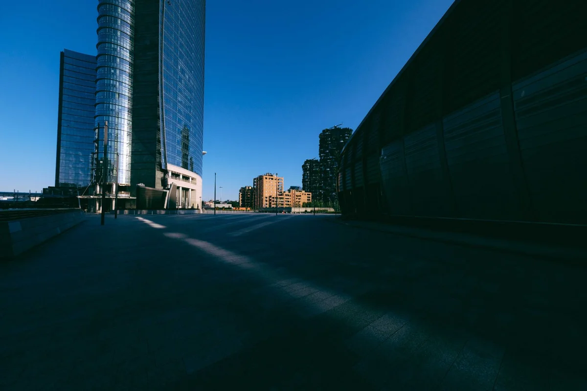 Piazza Gae Aulenti view 2