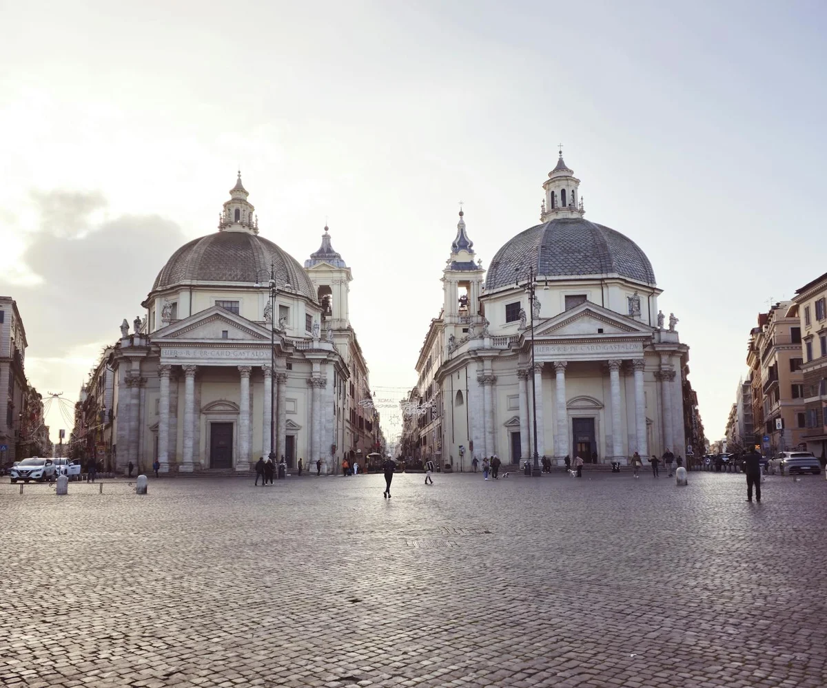 Piazza San Carlo feature