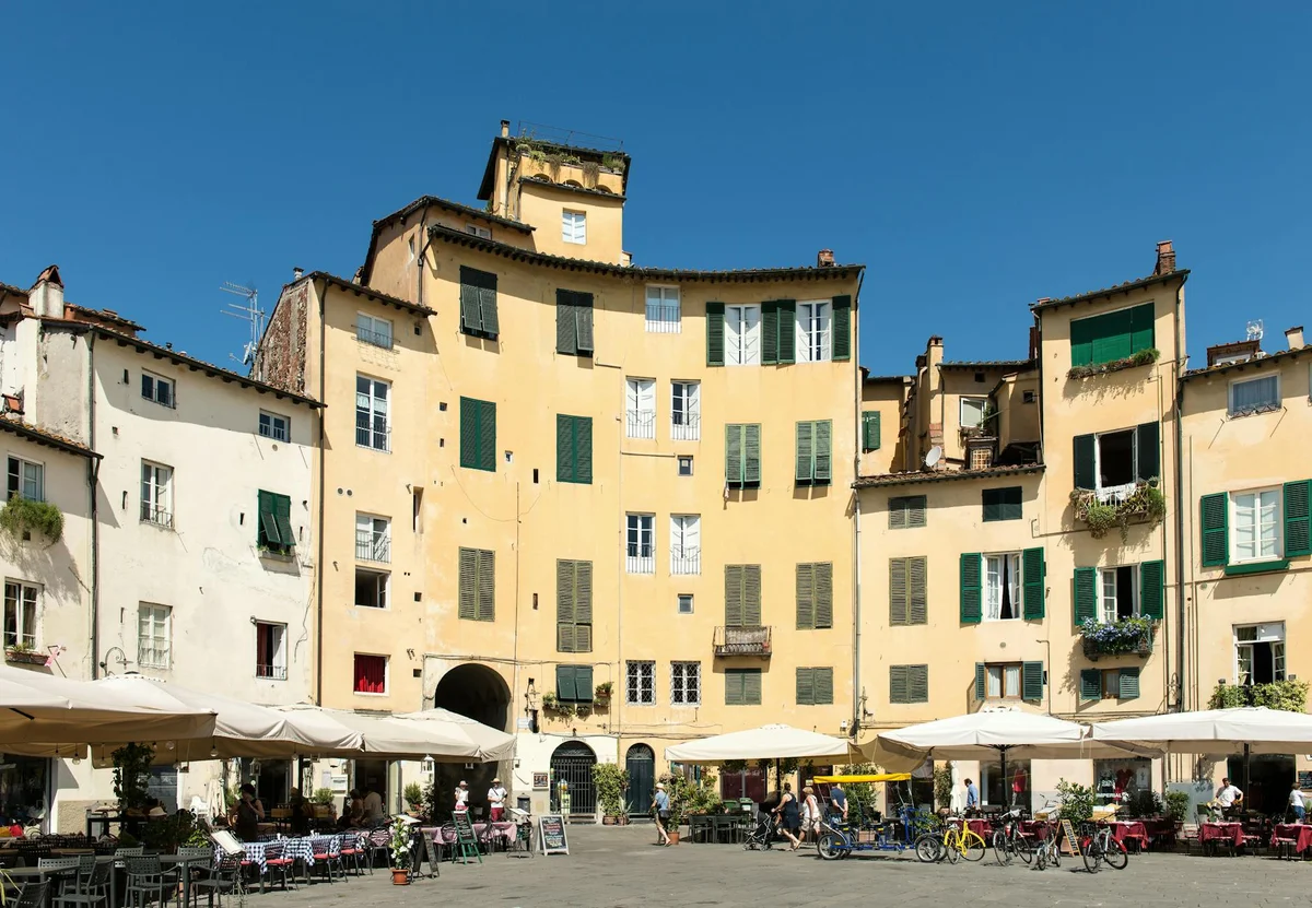Piazza Tasso view 2