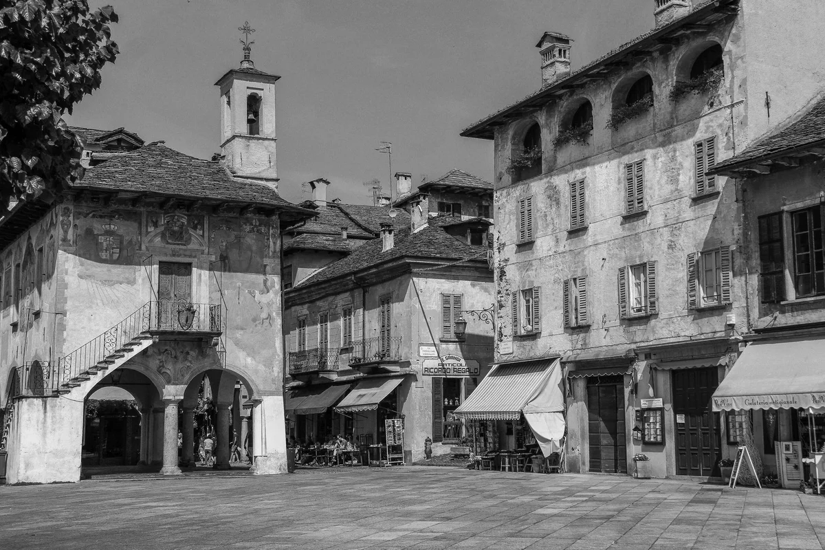 Santa Maria della Pieve, Arezzo view 2