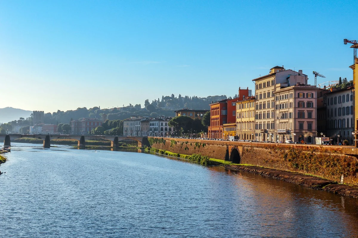 Ponte di Mezzo view 1