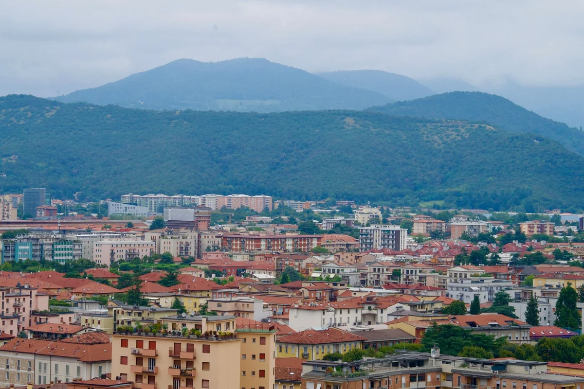 Ponte Settimia Spizzichino view 1