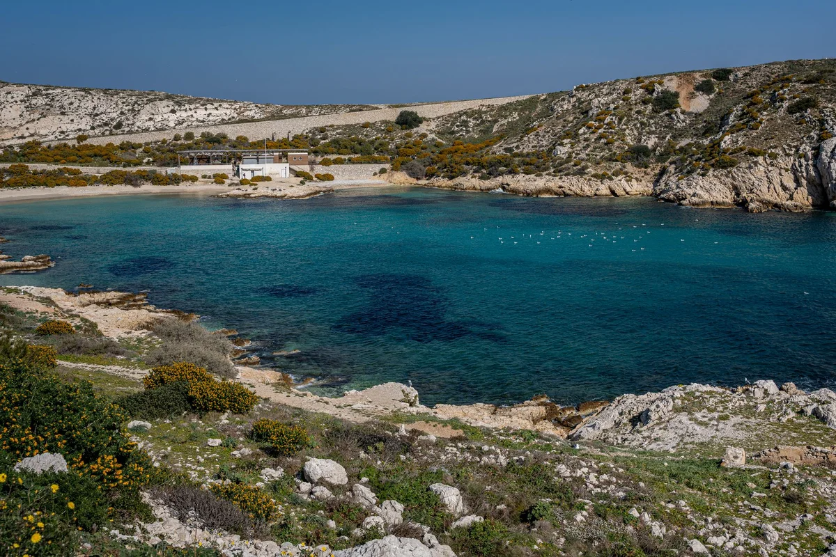 Spiaggia di Laurito view 2