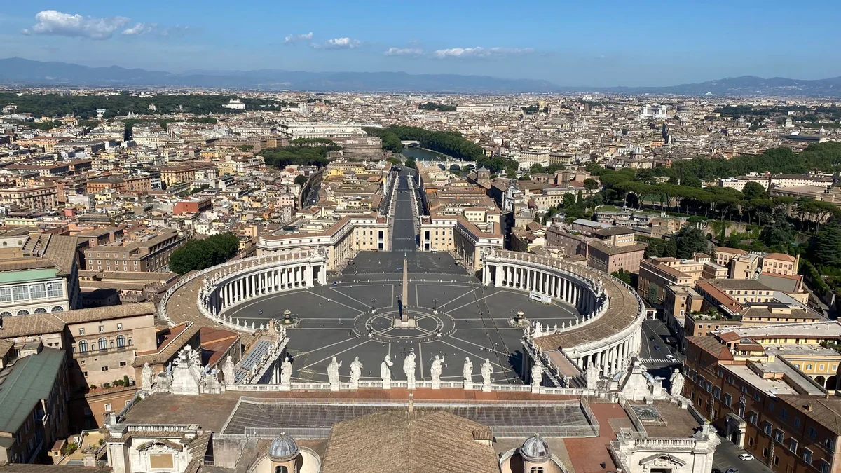 Vatican Museums feature