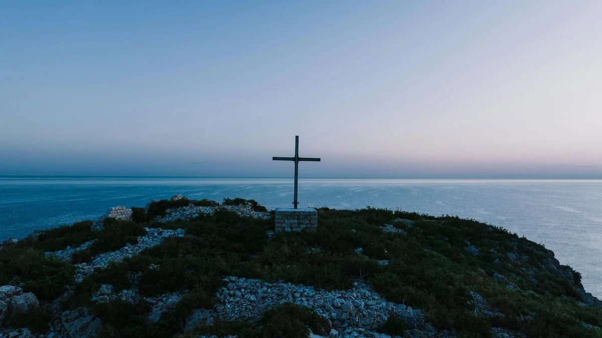 Via Crucis view 1