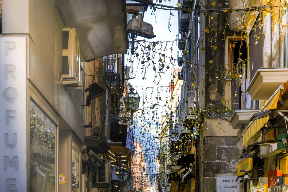 Via de' Tornabuoni view 2