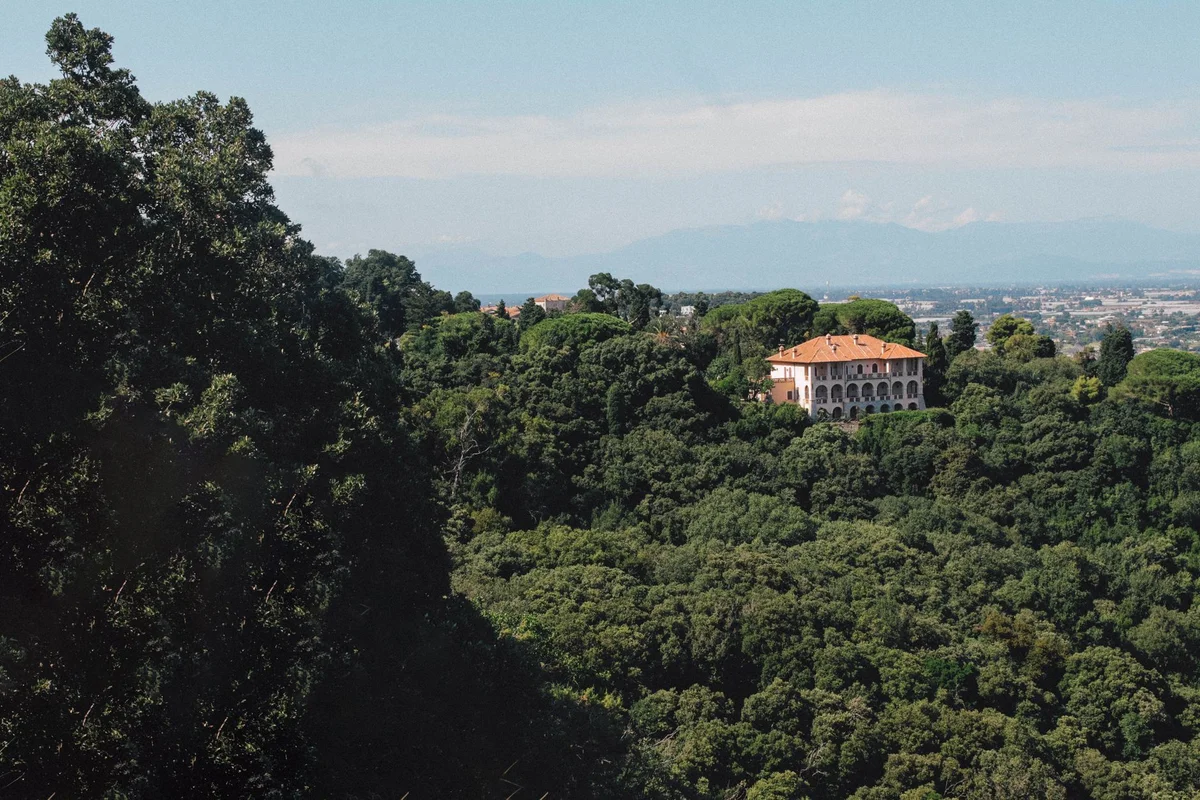 Via Giuseppe Orlandi view 2