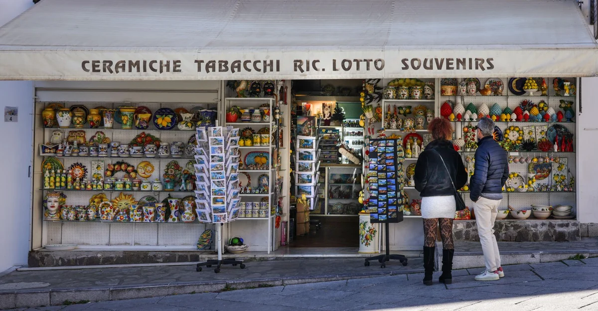 Via San Gregorio Armeno view 2