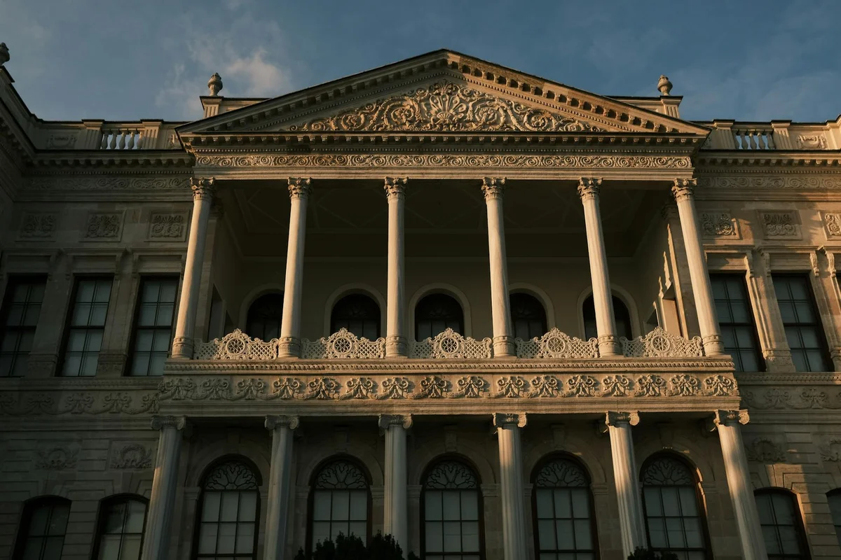 Provincial Museum of Ceramics feature