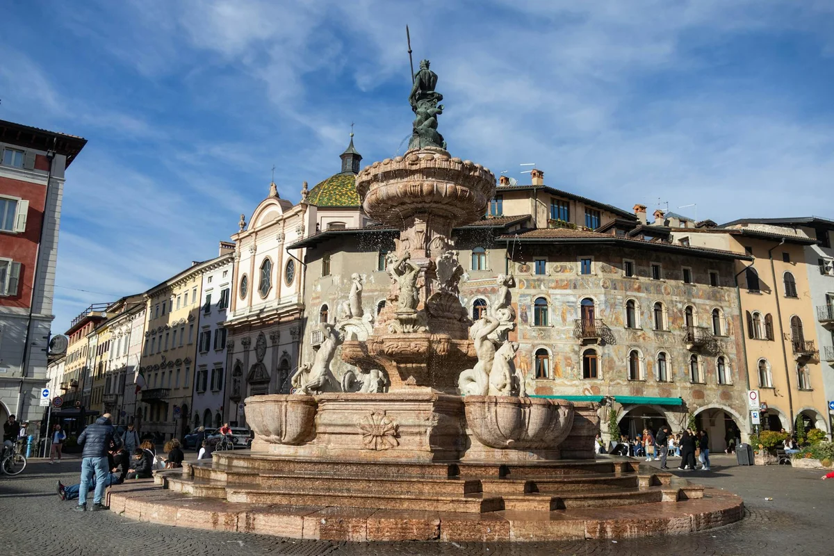 Piazza Matteotti view 1