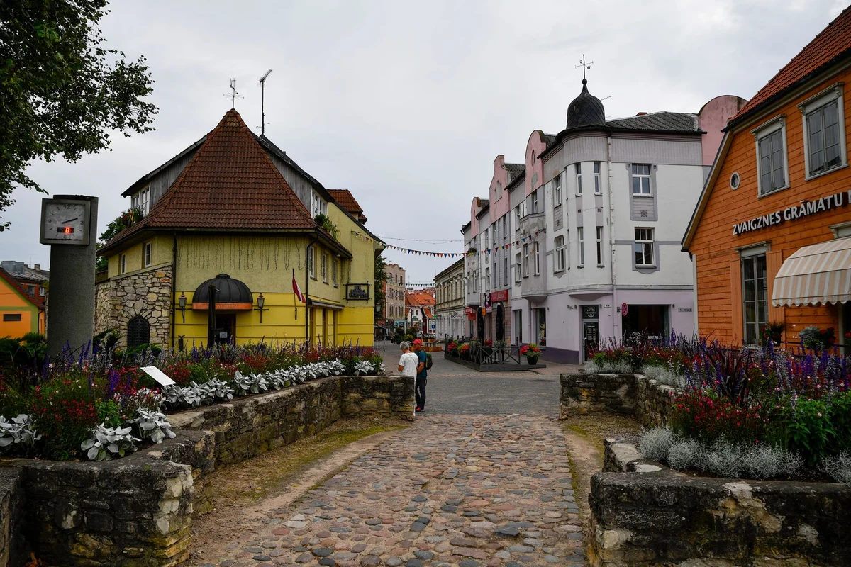 Jomas Street view 2