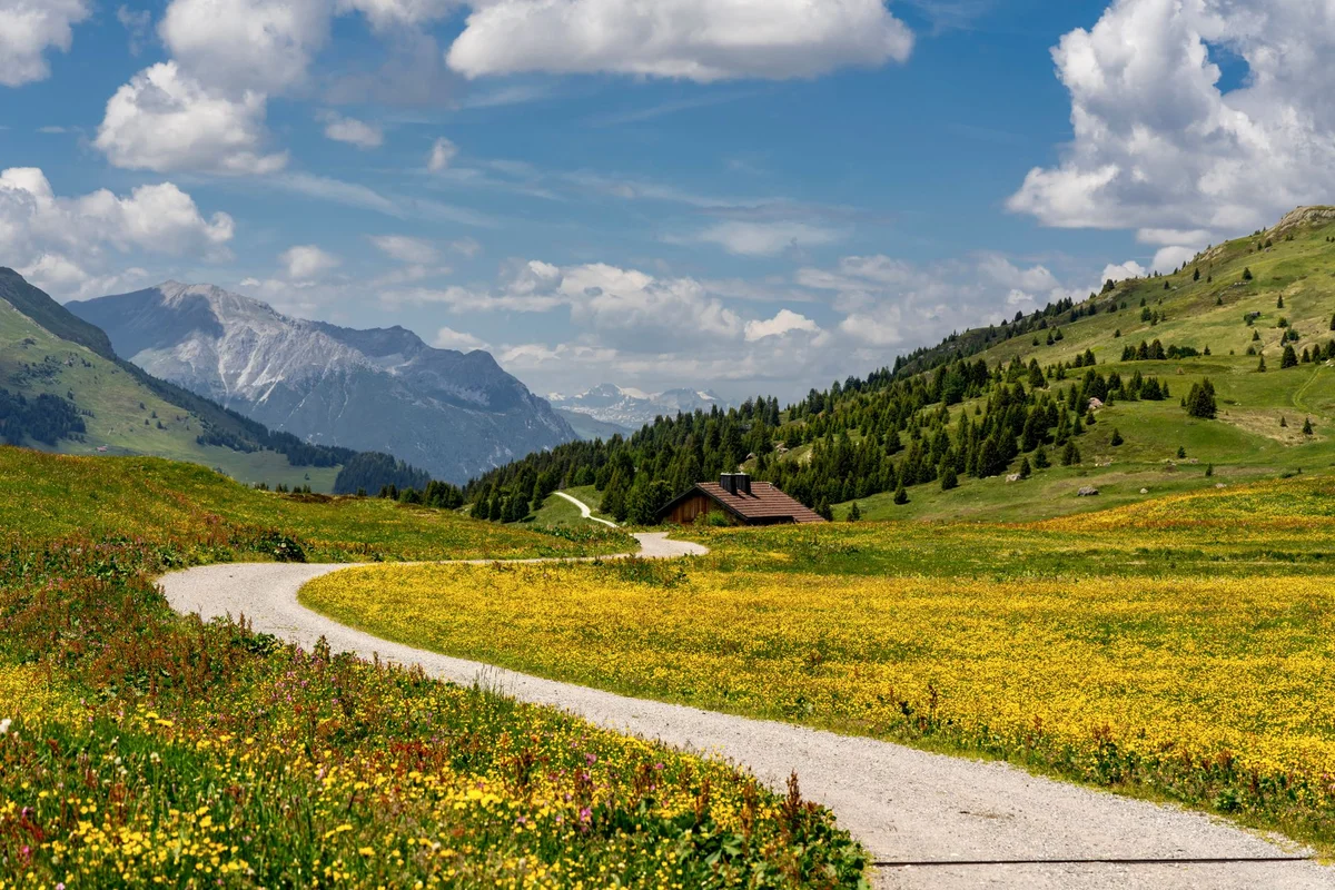 Walser Sagenweg view 1