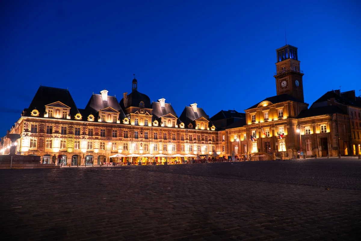 Kaunas Old Town Hall feature