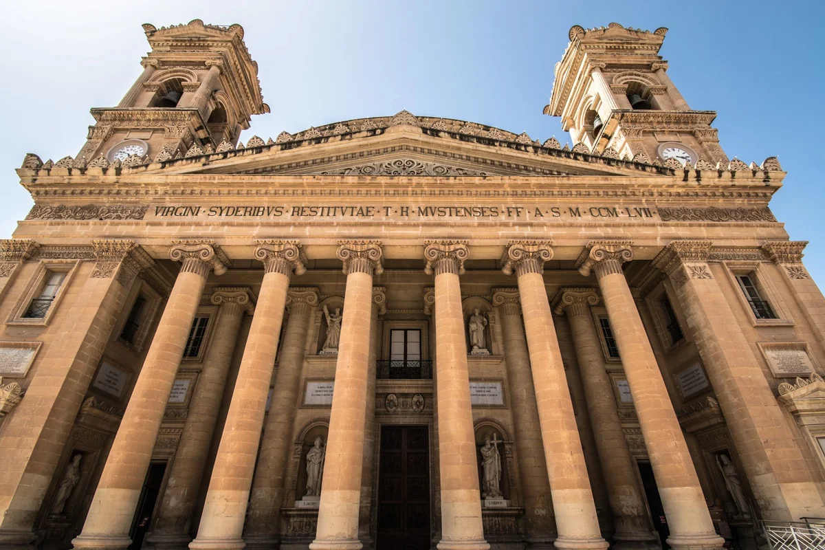 Mosta Rotunda view 2
