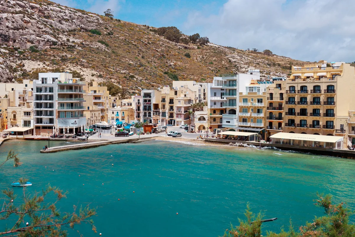 Xlendi Bay feature