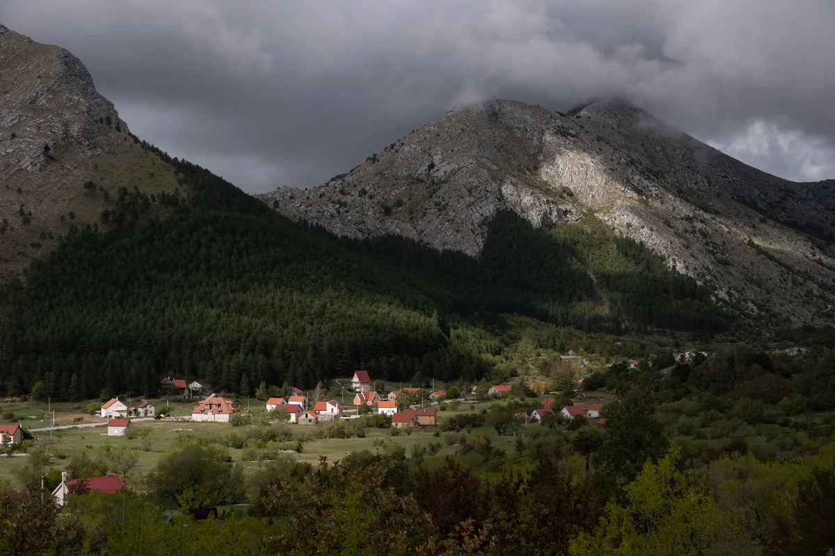 Njeguši Village view 1