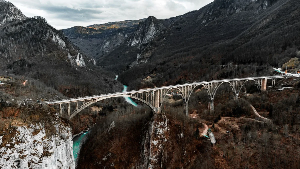 Đurđevića Tara Bridge view 2
