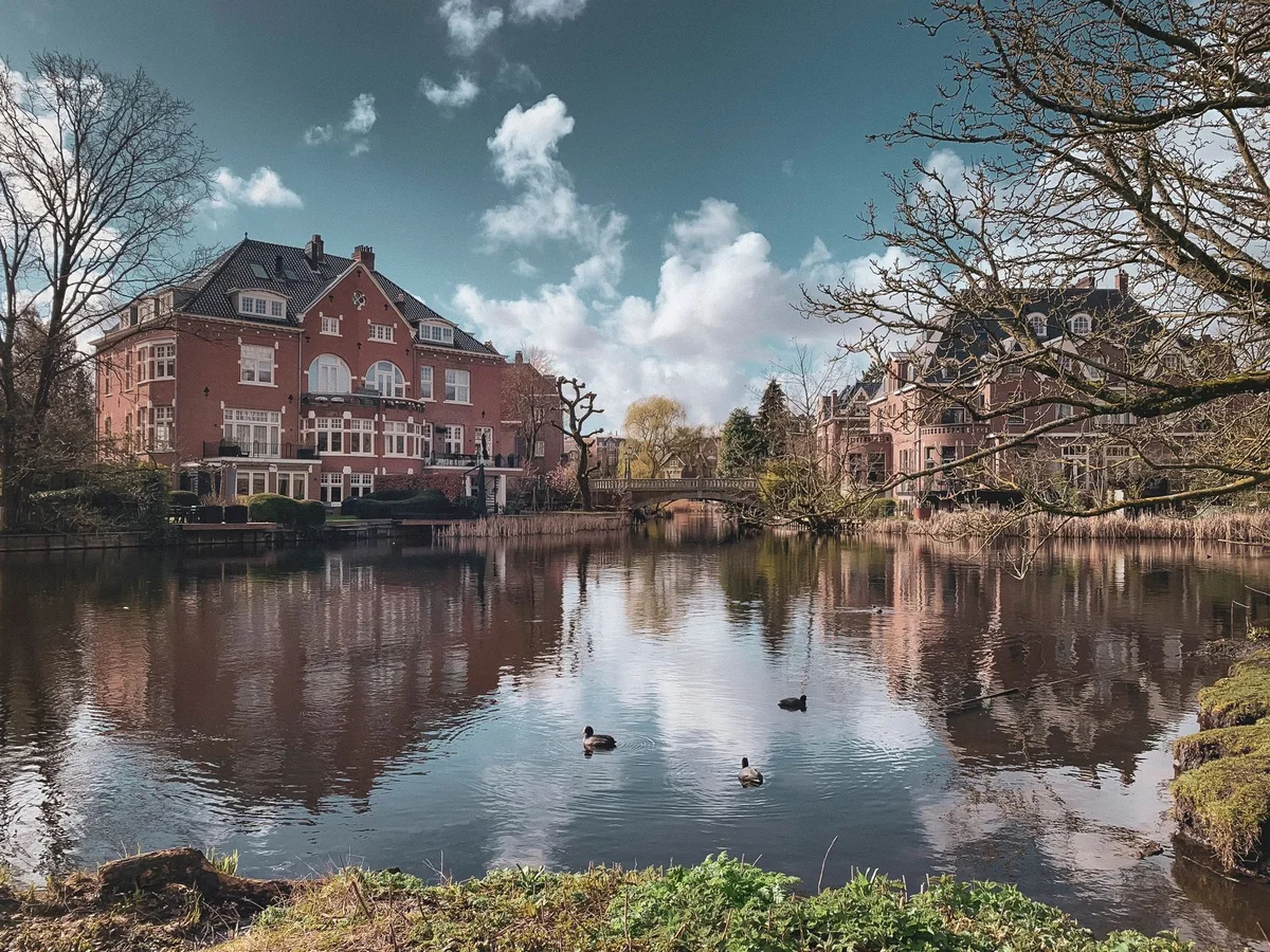 Vondelpark feature