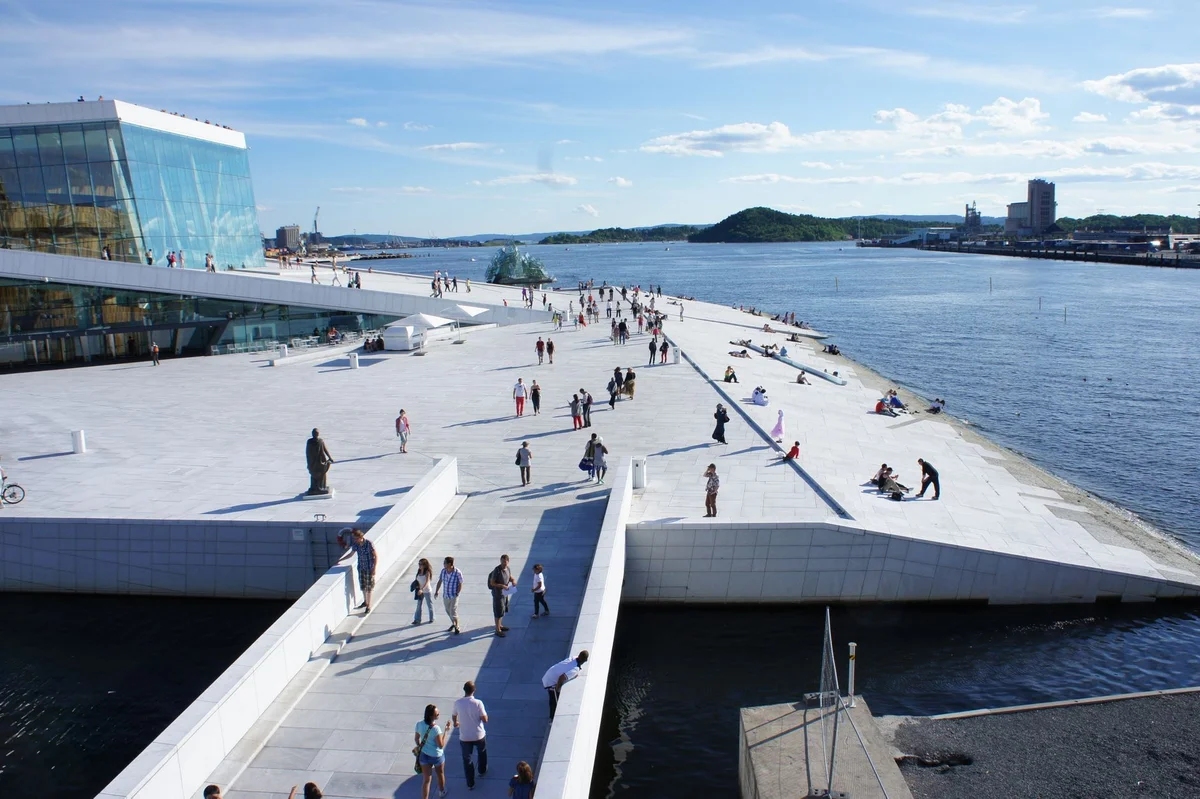 Deichman Bjørvika view 2
