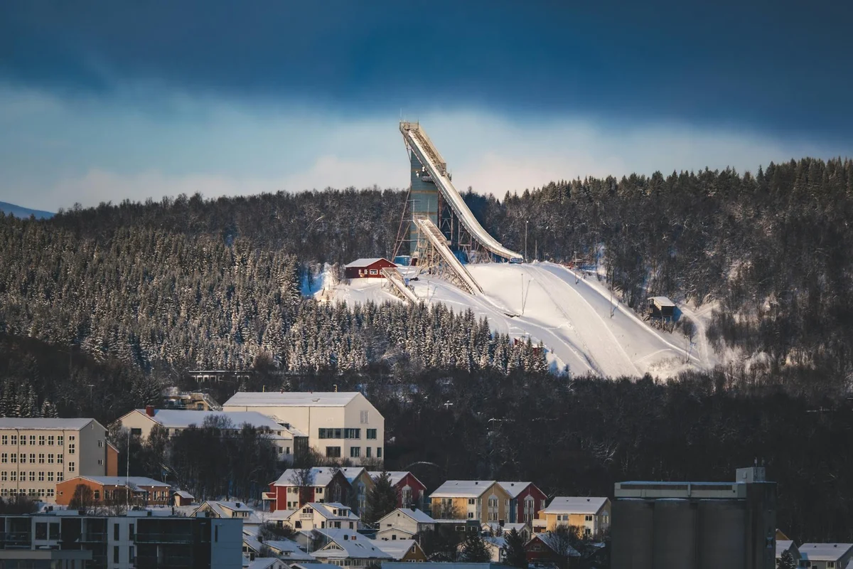 Holmenkollen Ski Jump feature
