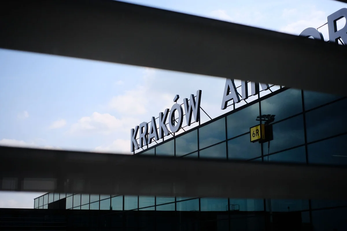 Krakow Glowny Railway Station view 1