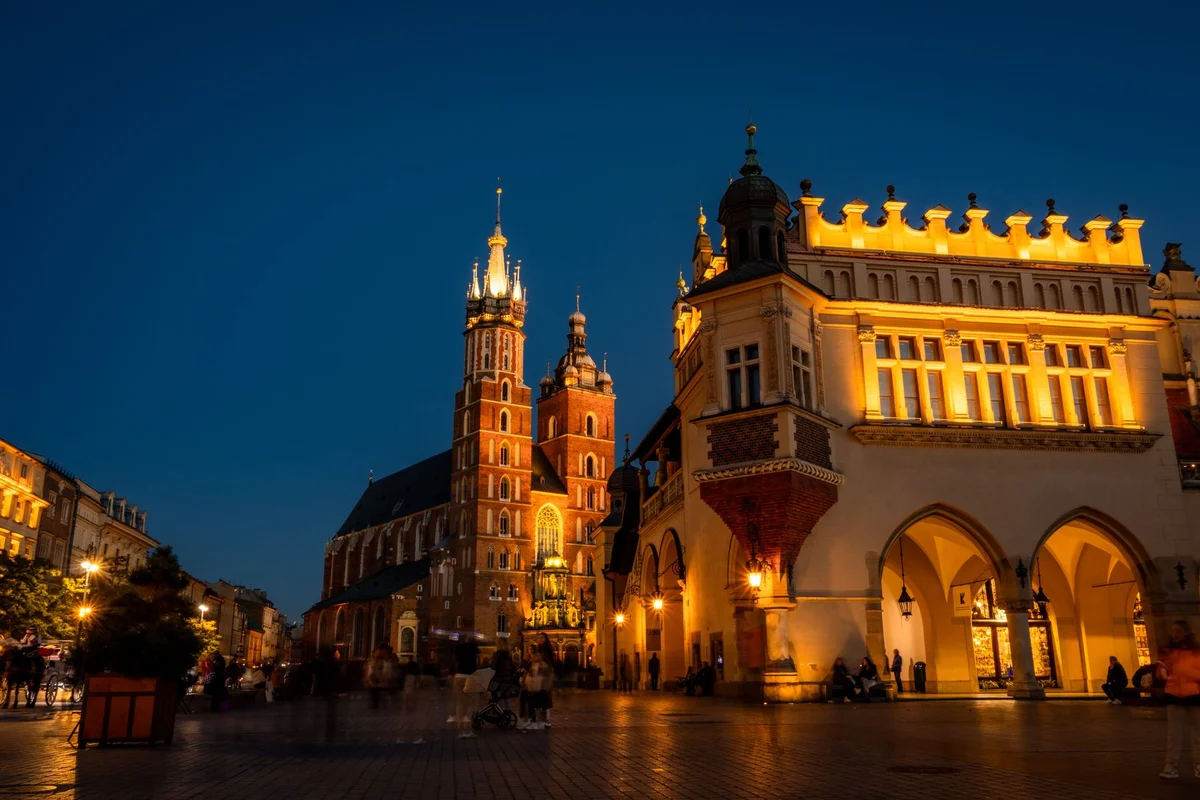 Krakow Main Square feature