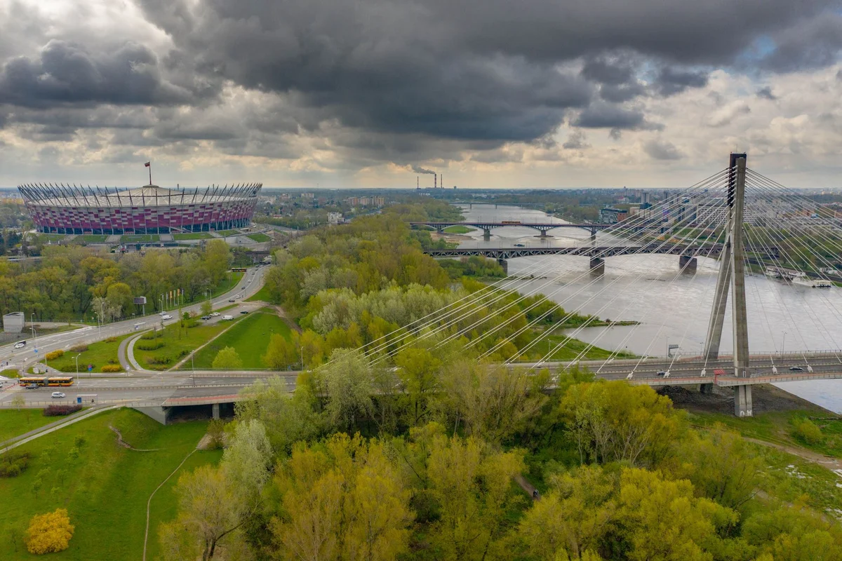 Vistula Boulevards view 2