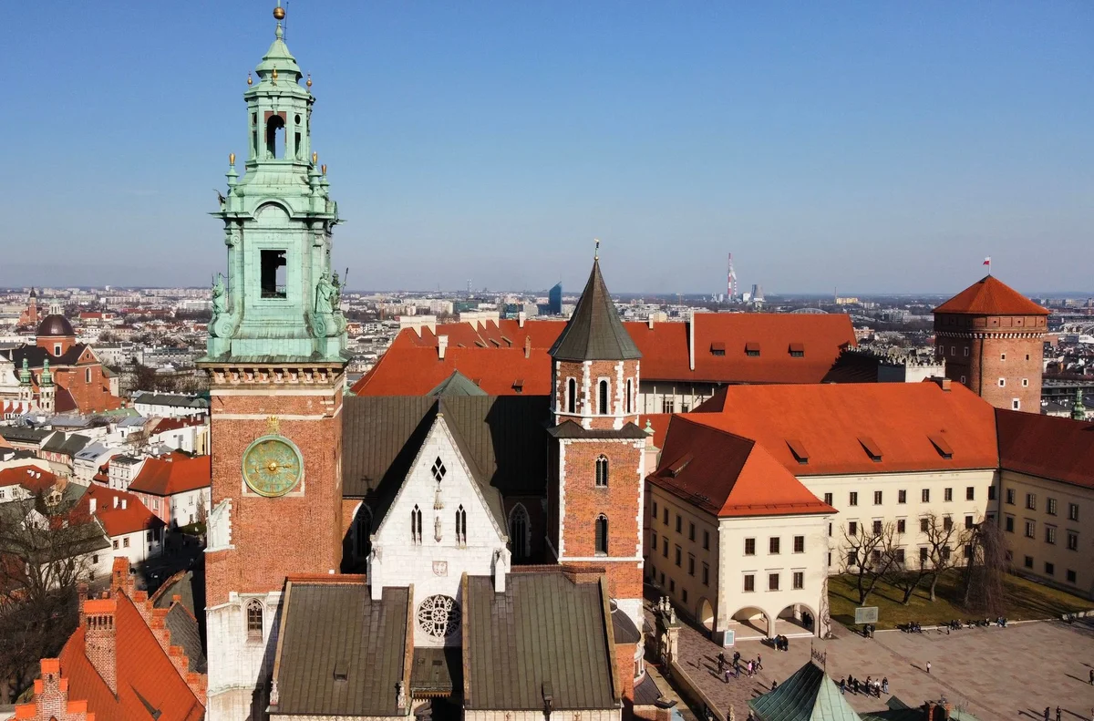 Wawel Royal Castle view 2
