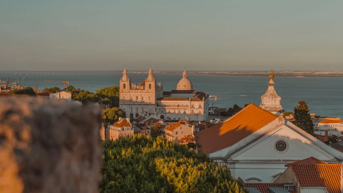 Évora feature