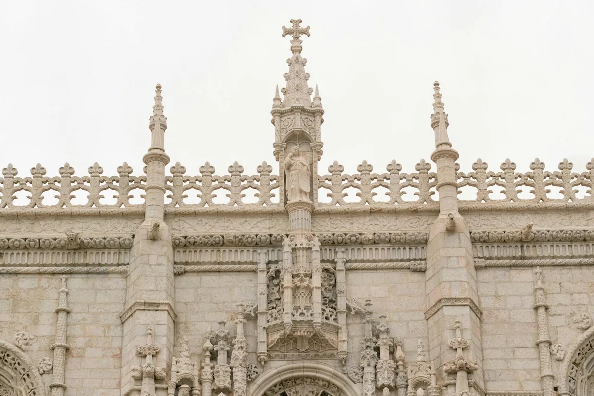 Jerónimos Monastery feature