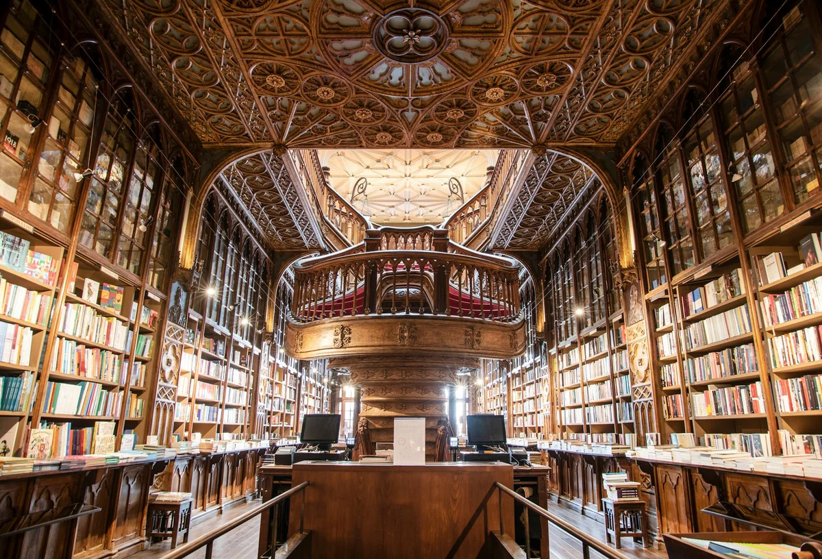 Livraria Lello feature