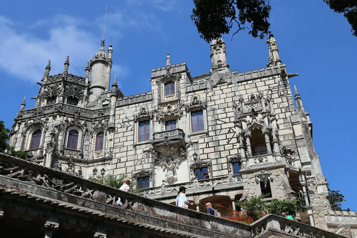 Palácio da Bolsa view 2