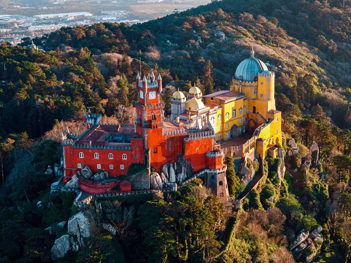 Pena Palace feature