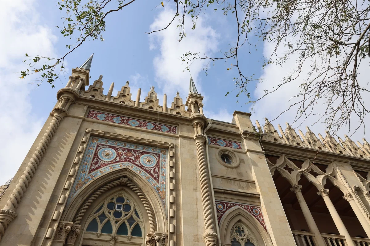 Monserrate Palace feature